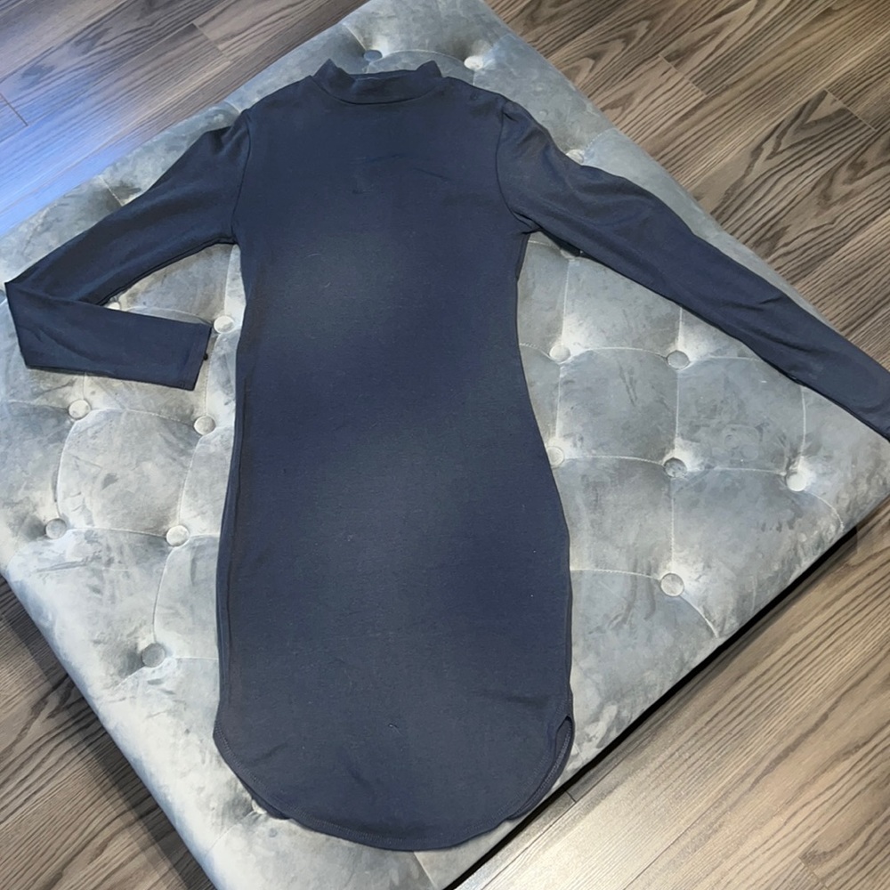 Grey long sleeve dress